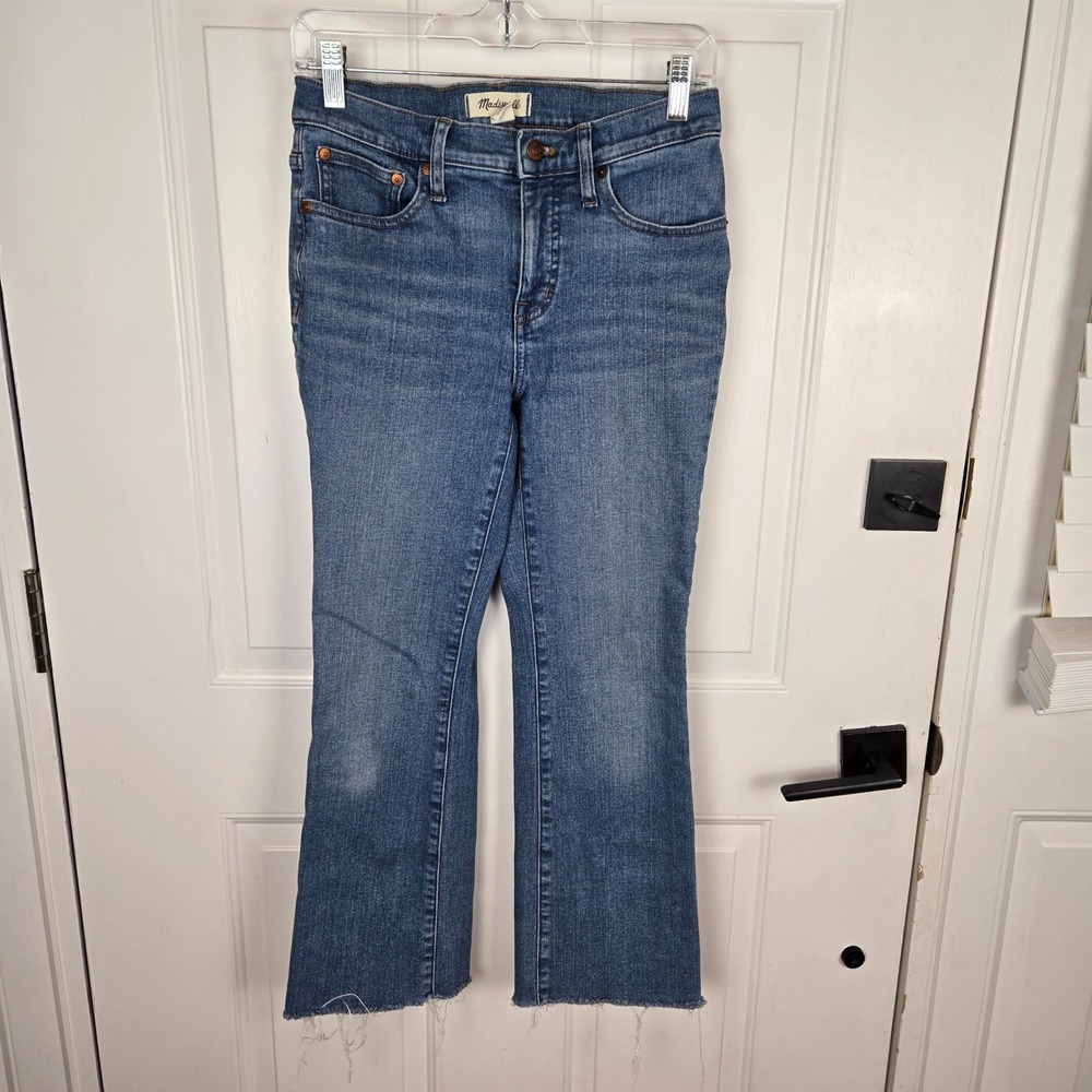 Madewell‎ Mid Rise Kick Out Jeans Size 26 Blue Distressed Frayed Hem Cropped